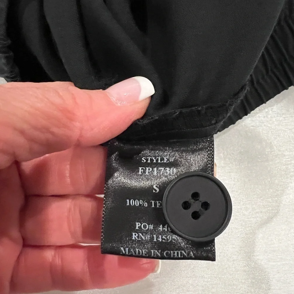 DRESS FORUM BLACK CARGO PANTS SIZE S - Picture 8 of 9